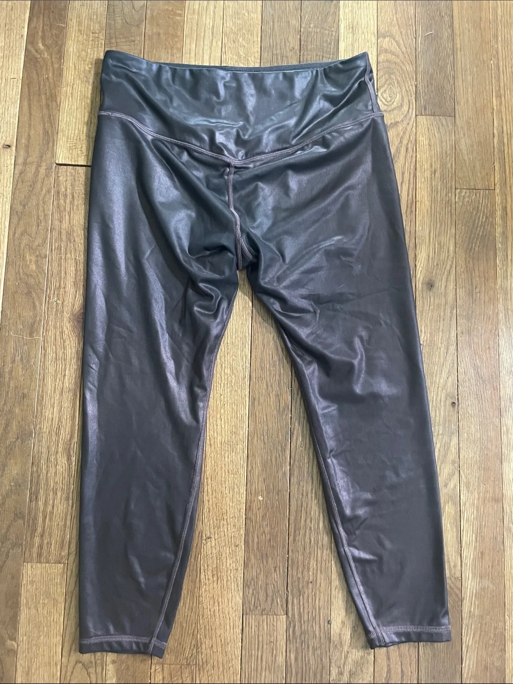 Athleta iridescent eggplant purple leggings
